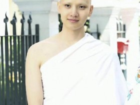 黄书豪出家 泰国婚前二十左右都要做一次僧人